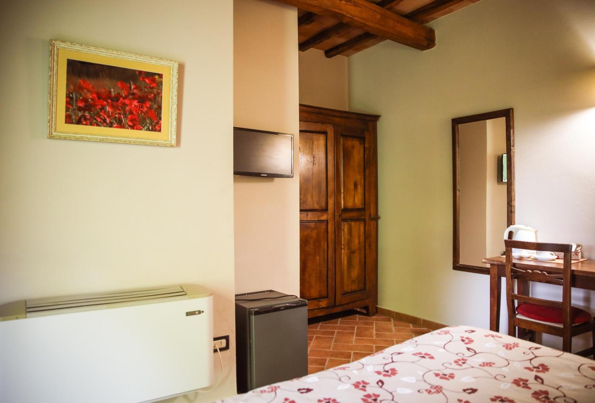Agriturismo La Vecchia Quercia Montemerano Bagian luar foto