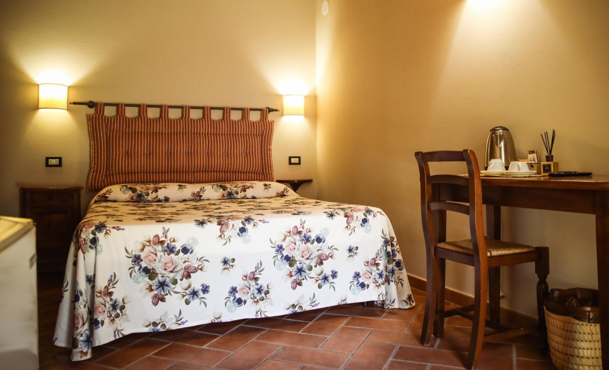 Agriturismo La Vecchia Quercia Montemerano Bagian luar foto