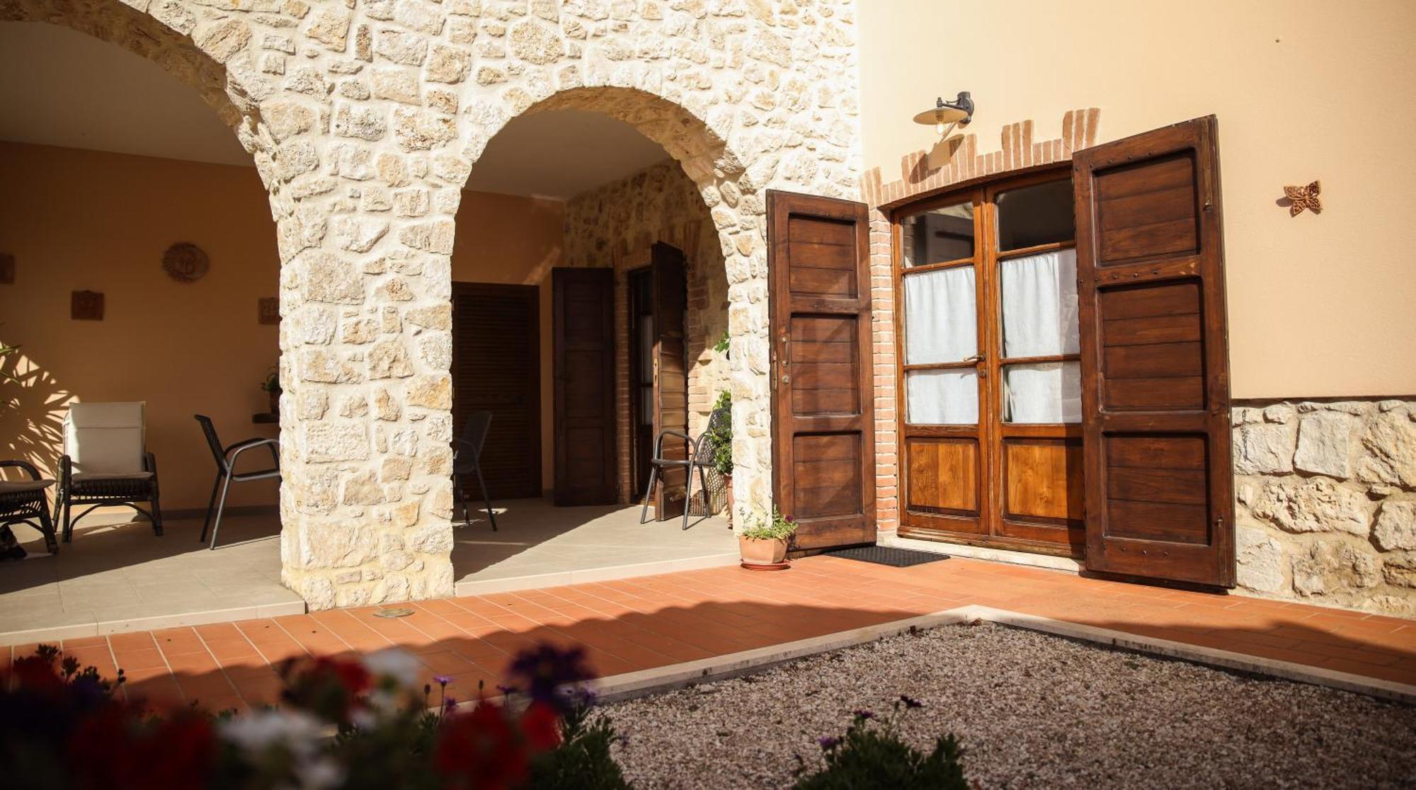 Agriturismo La Vecchia Quercia Montemerano Bagian luar foto